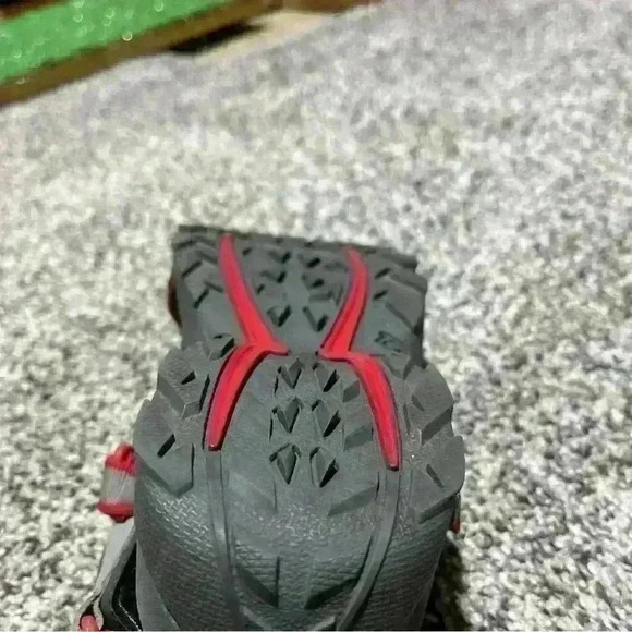 Teva Tanza Youth Sandals Size 4 Unisex Red Hook & Loop Water Shoe 1093489Y - Picture 2 of 9